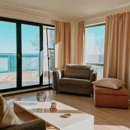 бийч - Byala Appartement *