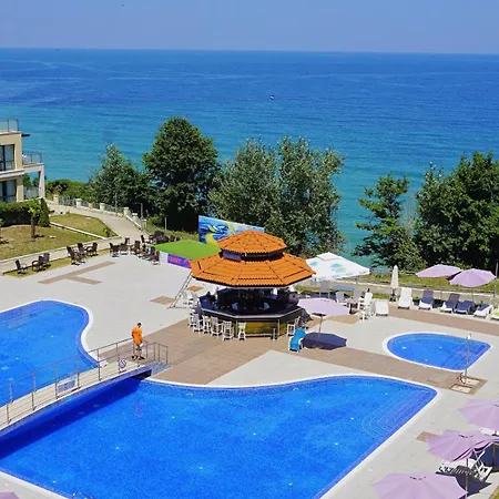 бийч - Byala شقة *