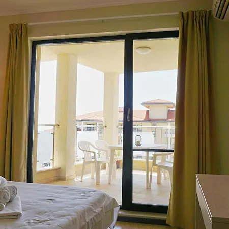 бийч - Byala Διαμέρισμα